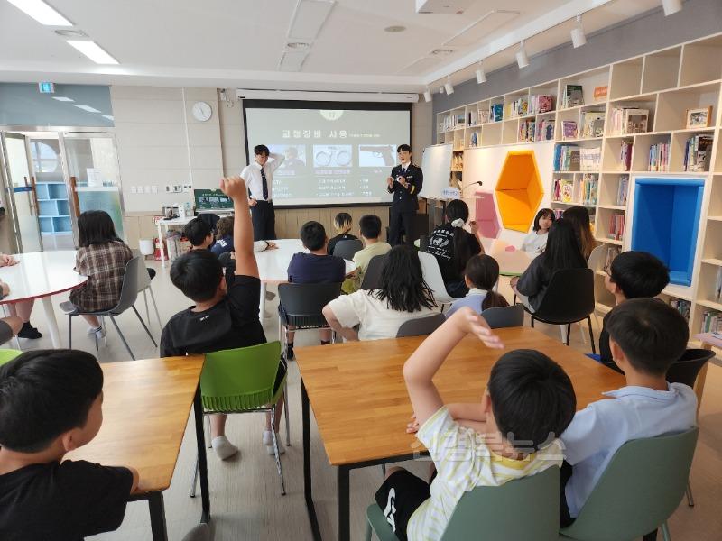 0520사벌초_달팽이장학금 수여 및 준법교육 실시 사진2.jpg