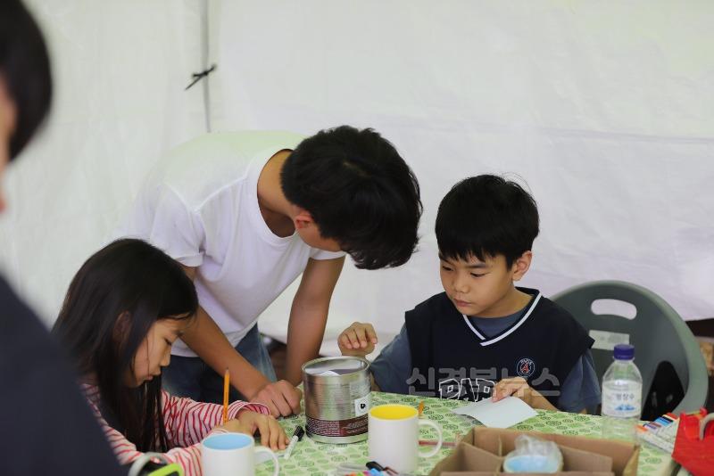 [포항고]지역 연계 과학체험 부스 운영 사진 (2).JPG