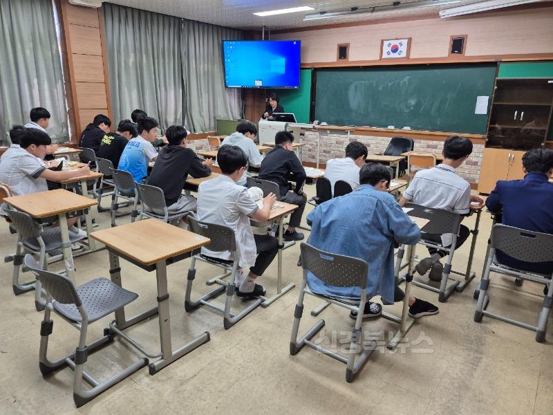 사진2.jpg