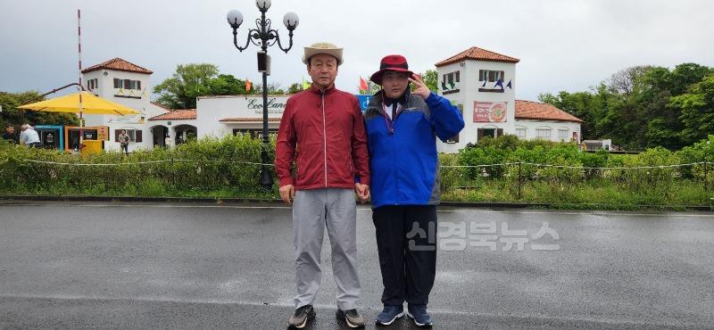 영주-7-2 장애아동 16년간 돌본 백현철 씨, 보건복지부 장관상 수상(백현철, 위탁 아동).jpeg