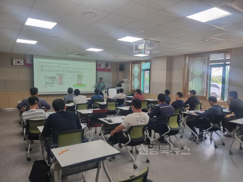 성주군사진(맞춤형 농업인 활용기술 전기용접 교육 실시)-1.jpg
