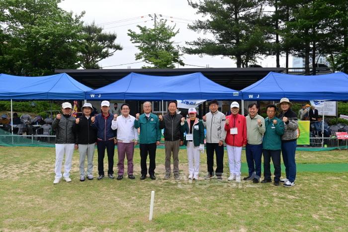 [크기변환]2. 제6회 봉화군수배 파크골프대회 개최 (1).JPG