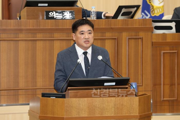 [크기변환]제278회 예천군의회 임시회 폐회 장삼규 의원(3).JPG