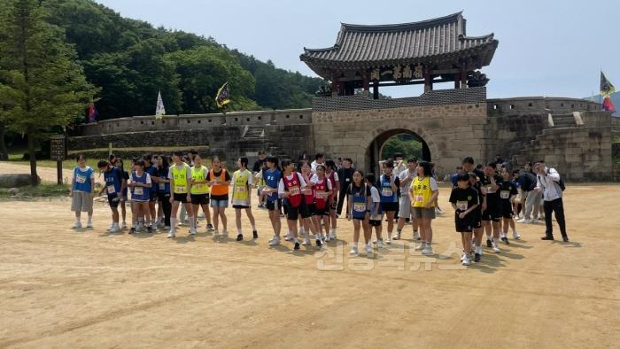 [크기변환][교육지원과] 2025년 문경 초.중학생 새재마라톤대회 개최 2-2.jpg