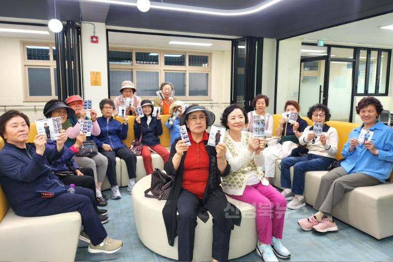 250601-05 디지털로 여는 건강한 노후! 달서구, 어르신 대상 디지털 교육 실시 사진 1.jpg