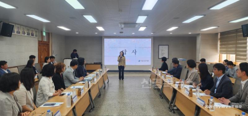 [영천교육지원청] 2025 상반기 신안-영천 영호남교류 사진(2).jpeg