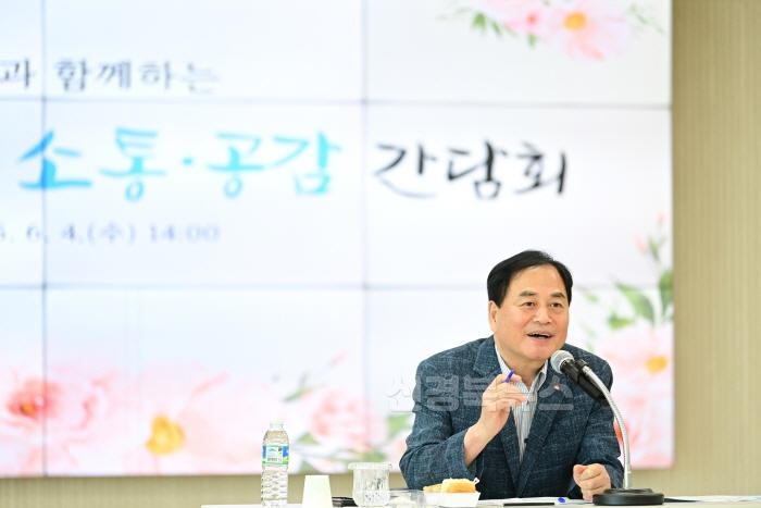 [크기변환]김천시 읍면동 소통 공감 간담회(아포읍) (6).jpg