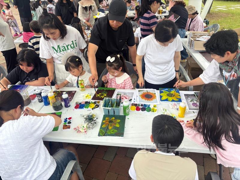 [경산시보도자료]제10회 삼성현 백일장 및 미술대회 성황리에 열려(4).jpg