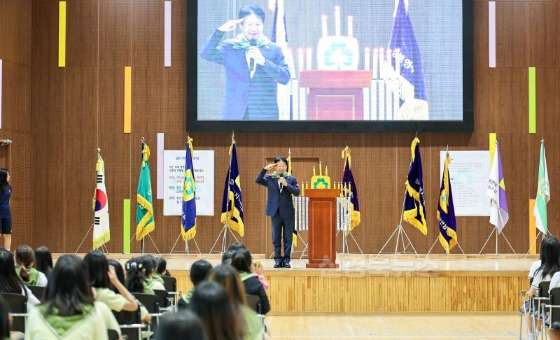 성주군사진(한국걸스카우트 경북연맹 창립 69주년 기념식 및 성주지구연합회 16주년 합동선서식 성료)2.jpg