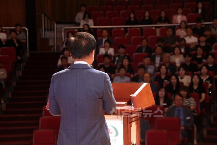 [크기변환]0612 안동을 지켜낸 공직자들에게 전한 안동시장의 진심 (3).JPG