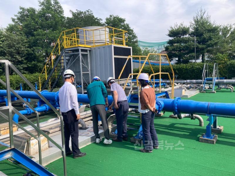 [경산시보도자료]경산시, 가축분뇨처리시설 및 분뇨 수집·운반 안전보건협의체 회의 개최(1).jpeg