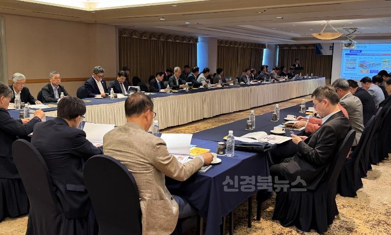 4.한국신문협회__창립_제68주년_기념_발행인_세미나2.JPG