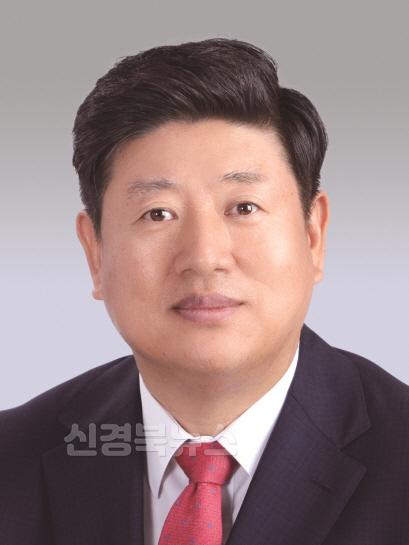 경제환경위원회 김재용 의원(북구3).jpg