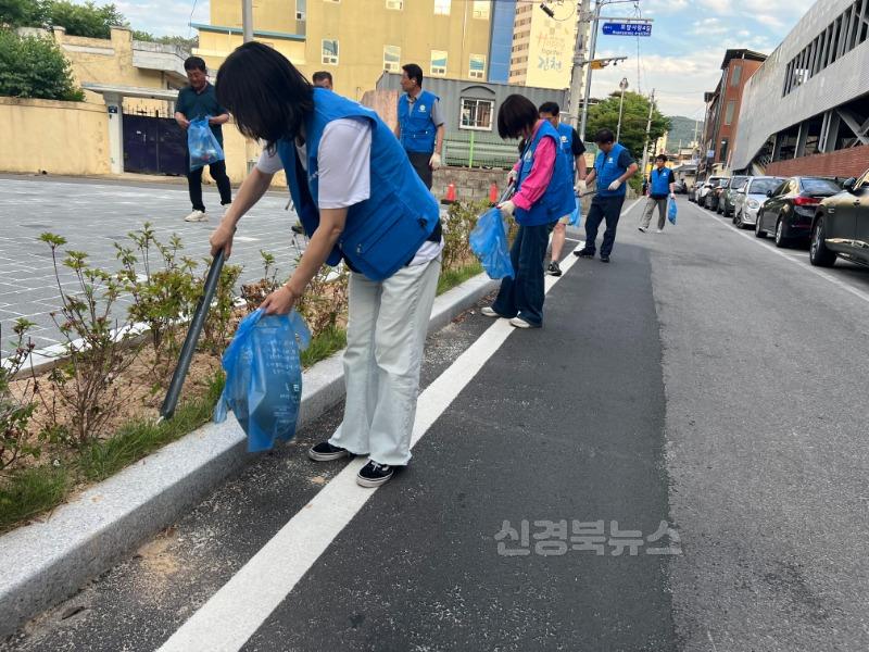 바르게살기운동 자산동 위원회 환경정화활동-자산동(사진2).jpg