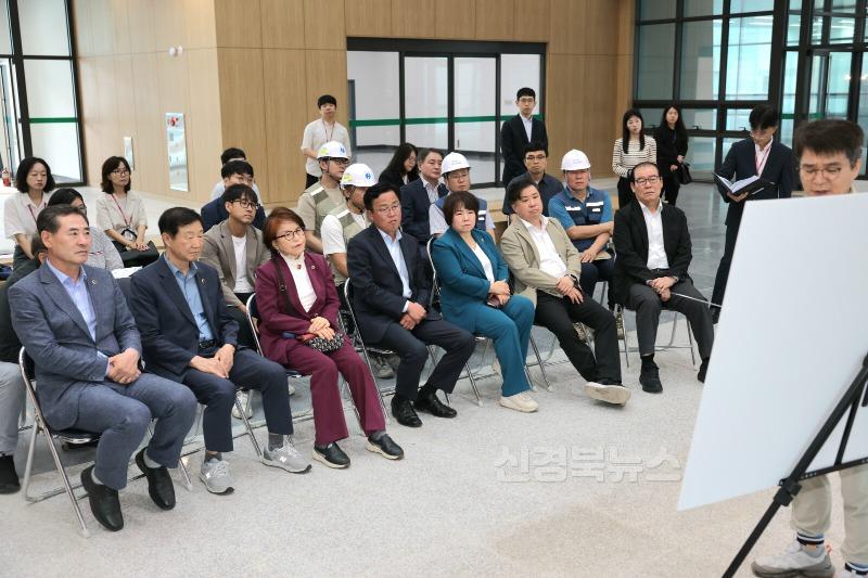 건교위 대표도서관 현장방문2.jpg