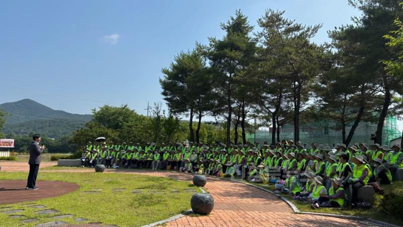 06.18-3 보도자료(성산면 노인일자리 안전교육 실시)(4).jpg