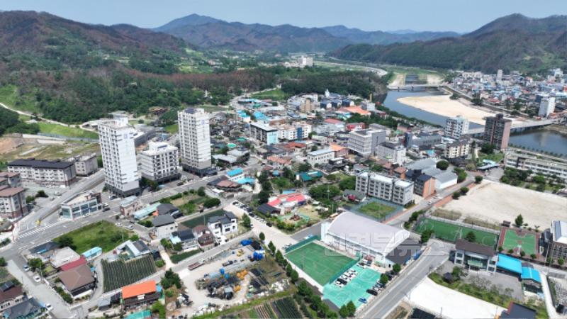 250619보도자료(청송군, 지적재조사사업 금곡1지구 경계결정) (1).jpg