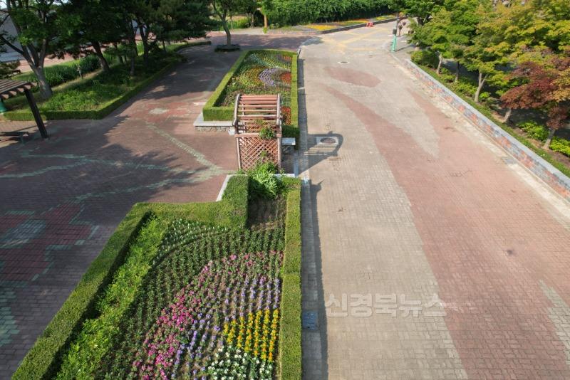 왕피천공원 여름꽃으로 화사하게 새단장3.jpeg
