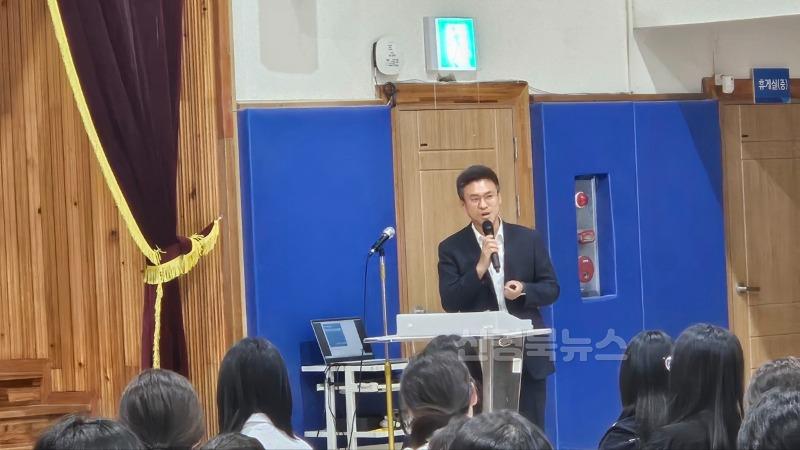 사진2.jpg