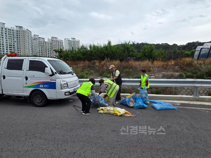 지좌동, 장마철 대비 하천 환경정비 실시-지좌동(사진3).jpg