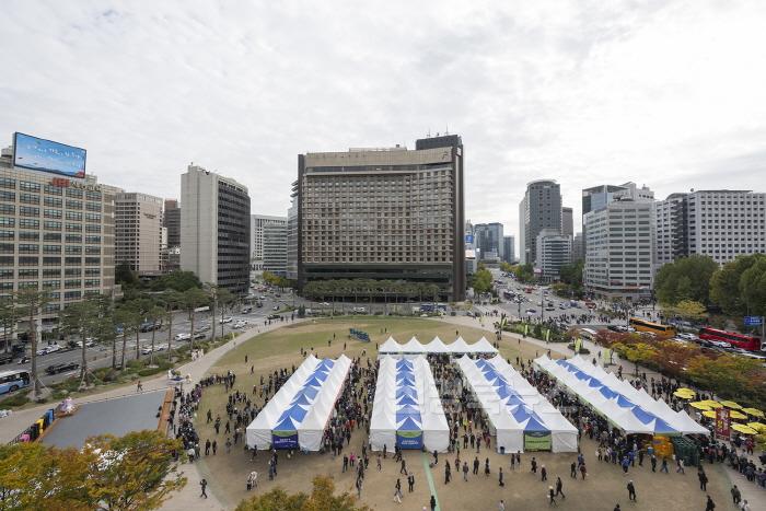 [크기변환]0622 안동시  ‘2025 왔니껴안동장터’ 참가자 추가 모집.jpg