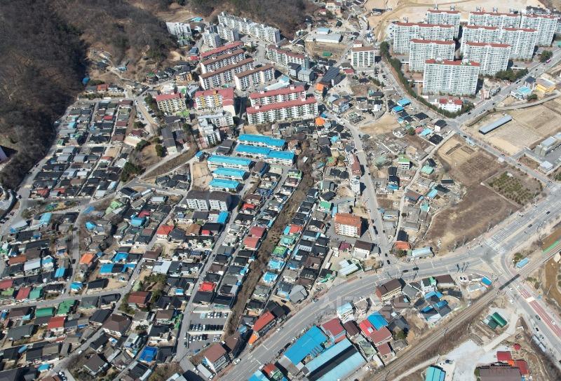 영주-6-2 우리동네살리기사업 공모에 선정된 _보름골 지구_ 항공사진.jpg