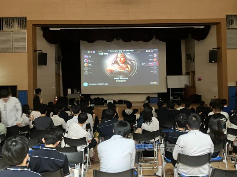 사진1.jpg