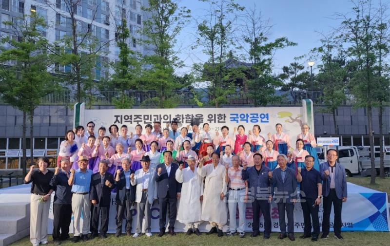 1. 단체사진.jpg