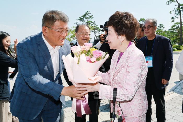 [크기변환]2025 06 23 대만 경제사절단 군청 방문(농정과)97.JPG