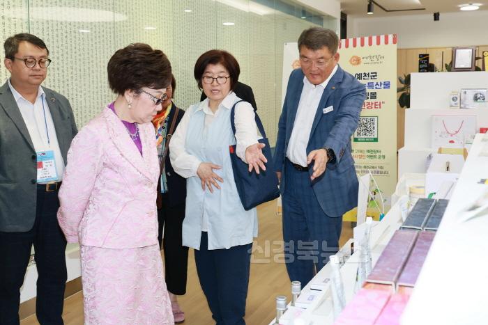 [크기변환]2025 06 23 대만 경제사절단 군청 방문(농정과)664.JPG