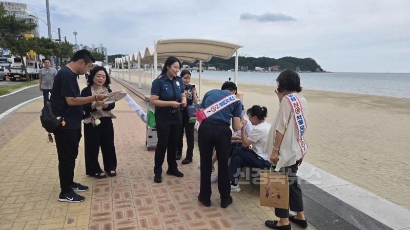 250623 포항시보건소-포항북부경찰서, ‘세계 마약 퇴치의 날’ 맞아 캠페인 펼쳐2.jpg
