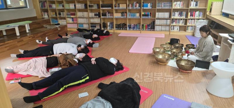 1. 대구시교육청, 마음챙김 명상으로 중·고 학생들의 회복탄력성 향상-동문고_싱잉볼 이완명상.jpg