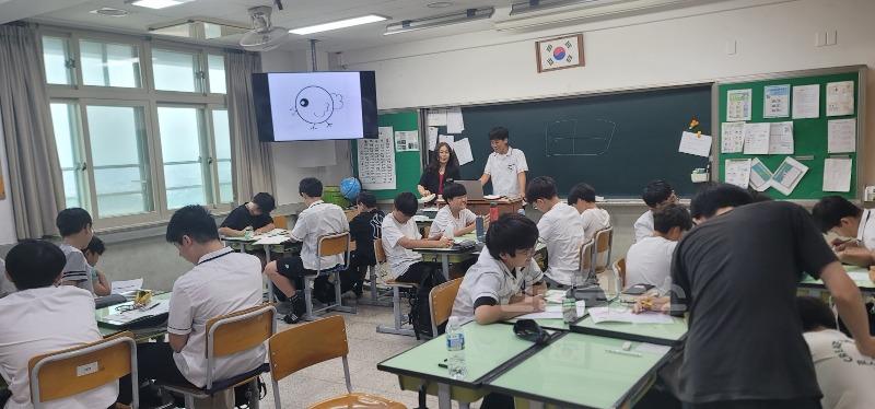[영천중] 지피지기 전생애진로설계 캠프 운영 사진(1).jpg
