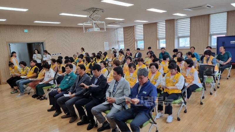 영주-6-1 대한적십자사 경북지사 영주안정봉사회 창립 10주년 기념행사가 진행중이다.jpg