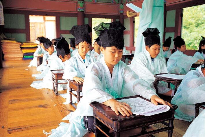 영주-5-3 영주문화관광재단, 2025년 안빈낙도 프로그램 운영(선비 스테이).jpg