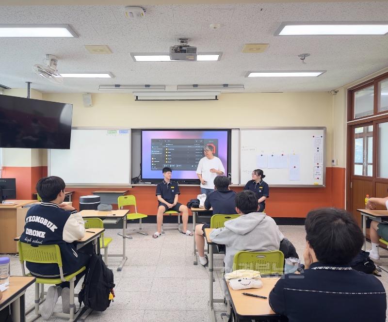 [경북드론고]경북드론고 사이코드라마 집단상담 '친구랑 톡톡 사이극장' 운영3.jpg