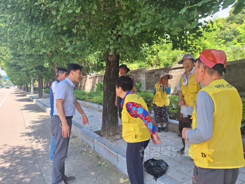 성주군사진(대가면 폭염 대비 현장 방문)-1.jpg