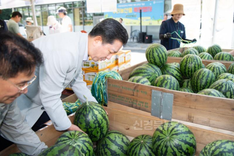 [(재)구미먹거리통합지원센터]구미시로컬푸드직매장  누적매출 100억원 달성2.jpg