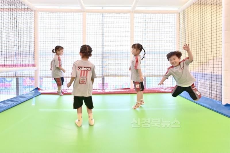 250709보도자료(청송군, 꿈과 끼를 키우는 놀이터 ‘청송키즈카페’ 개관) (4).jpg