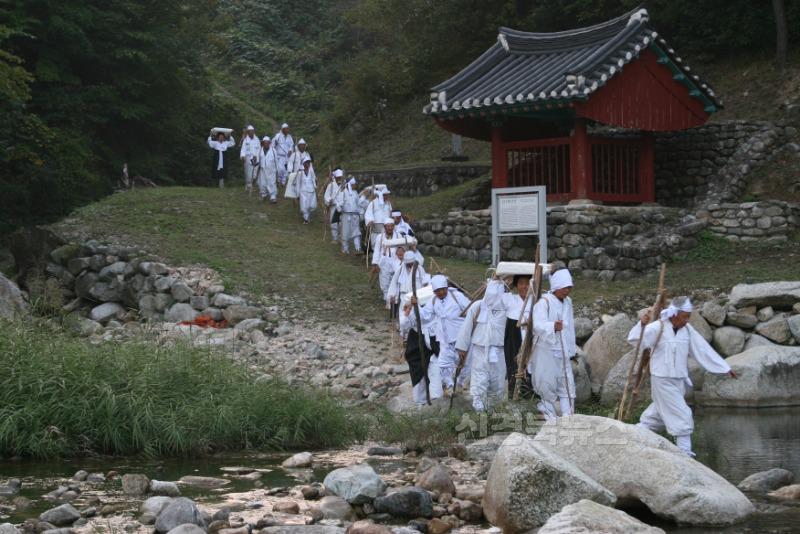 울진 금강송 산지농업시스템, 세계중요농업유산 등재(바지게꾼).jpg