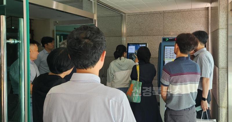 01의성군제공 농업e지 키오스크2.jpg
