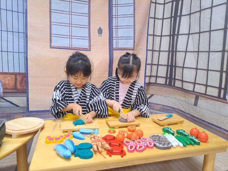 (영덕야성초등학교-8612 (첨부)) 다문화체험놀이2.jpg
