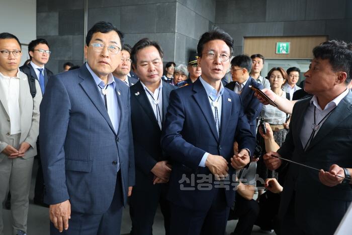 [크기변환]5_국무총리 경주 방문.JPG
