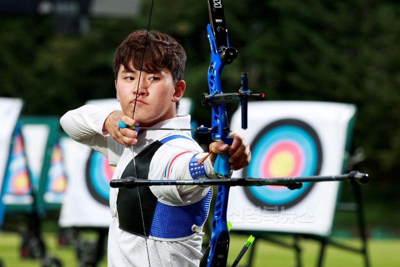 (예천군)직장운동경기부 우수성적-김제덕 선수.jpg