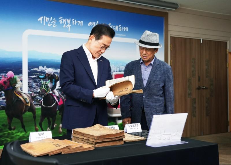 4 [사진] 기증·기탁의 손길이 영천시립박물관에 닿다! (2).jpg