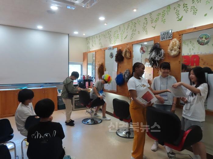 [크기변환]0716 안동영어마을  여름방학 특별프로그램 선착순 접수 (2).JPG