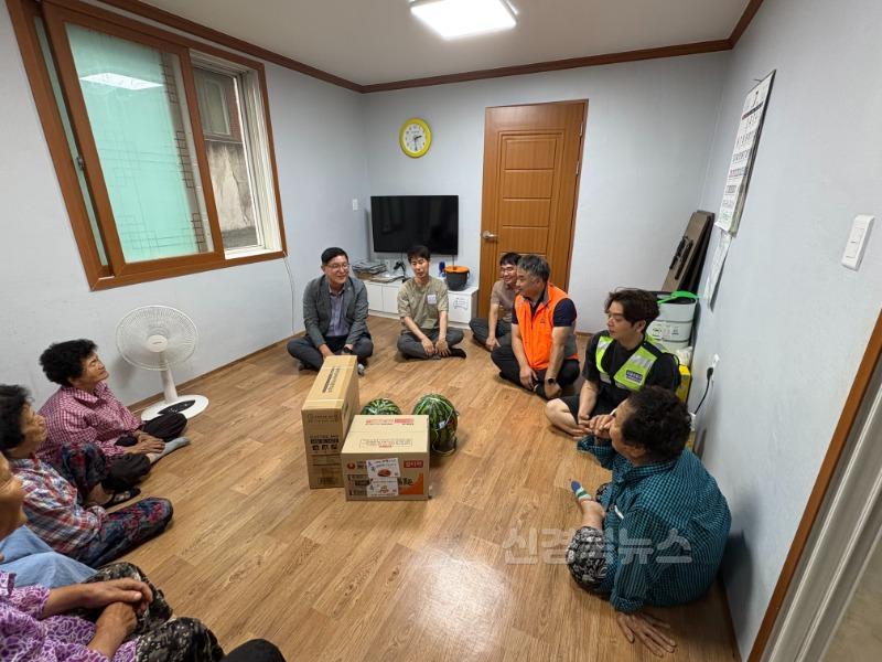 경산시 - 남산면, 초복맞아 어르신 건강 기원 경로당 순회방문 실시3.jpeg