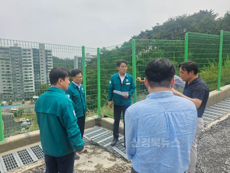 [재정지원과]호우대비 수해 취약 학교 현장점검 사진 (2).jpg