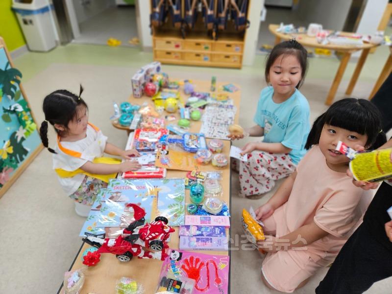 [예천남부초]행복이 이음되는 예남알뜰시장에 풍~덩~ (2).jpg