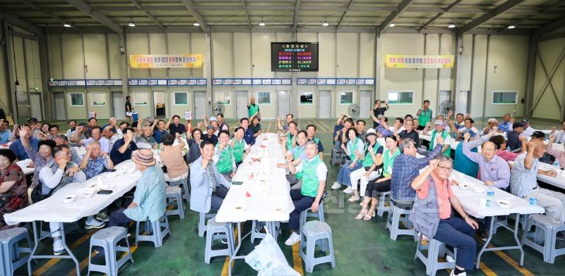 성주군사진(초전면  새마을봉사단 발대식 개최)-2.jpg